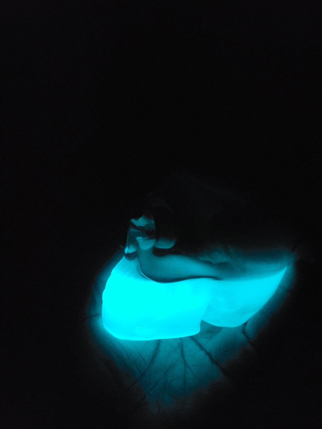 Glowing Aquateal Skull